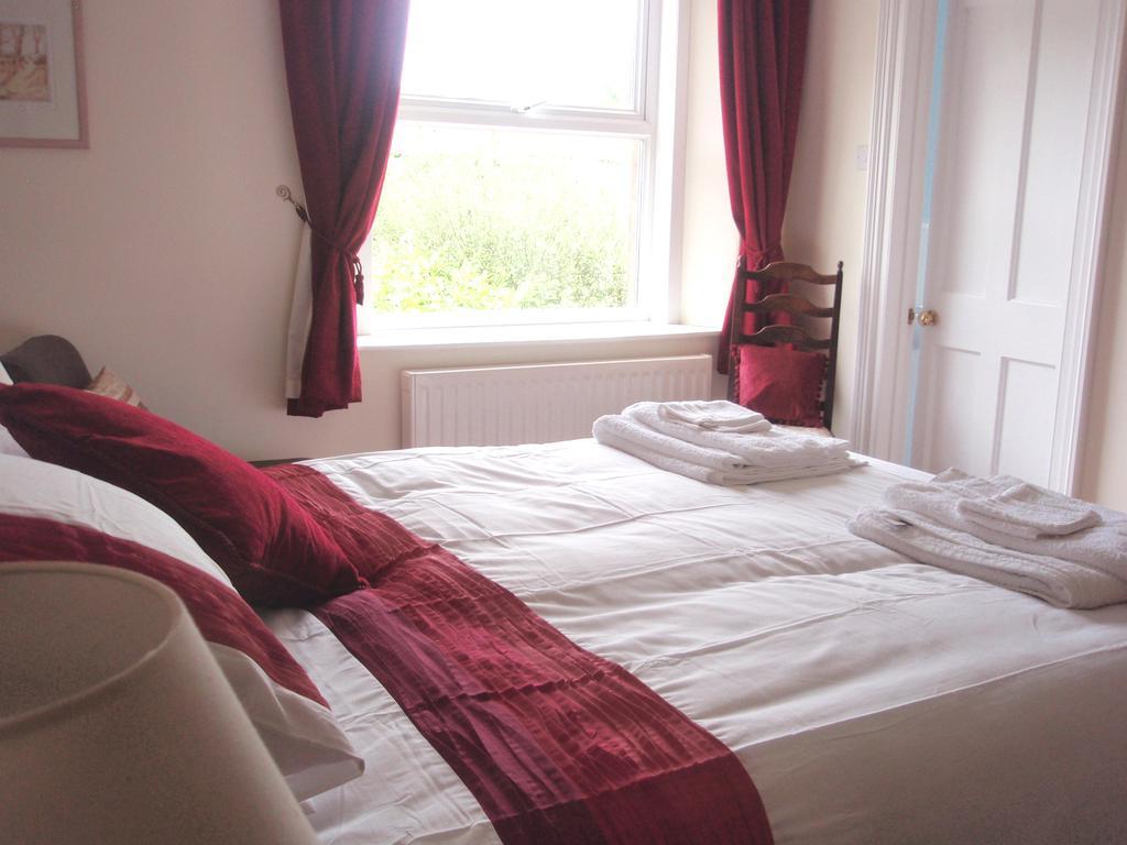 Weston House Bed & Breakfast Bampton  Phòng bức ảnh