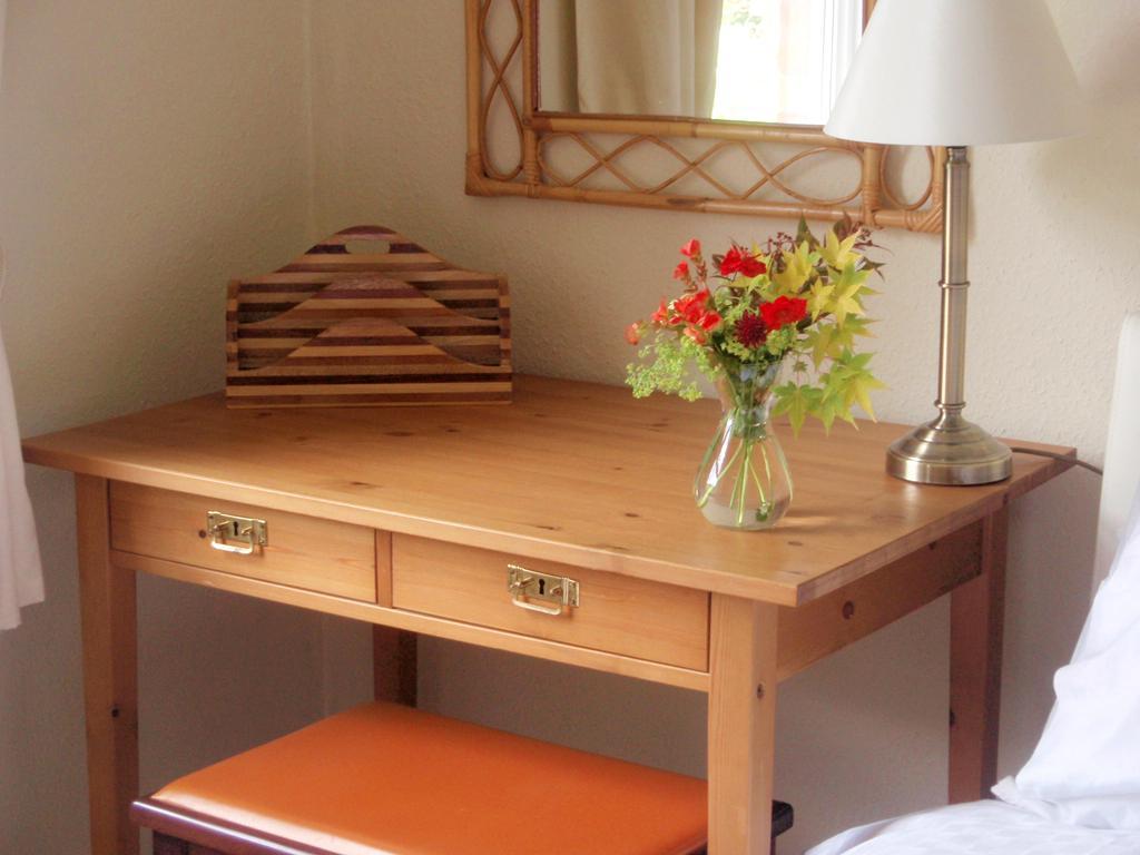 Weston House Bed & Breakfast Bampton  Phòng bức ảnh